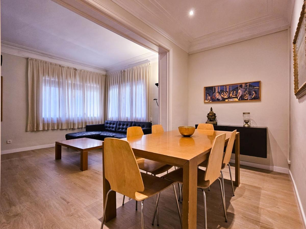 Classbedroom Park Gueell Appartement